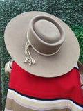 Sombrero de aleta larga color cáscara más tabla — imagen 1